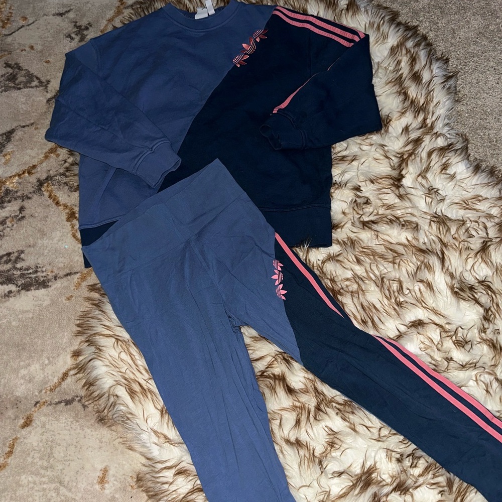 Adult Womens Adidas Blue and Navy Crewneck Set